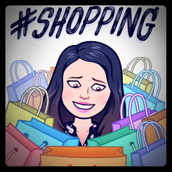 Meet your Posher, Karen - Picture 1 of 3